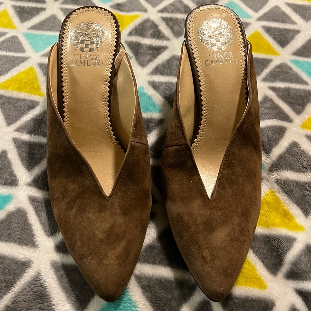Brown Leather Pointed heeled Mules